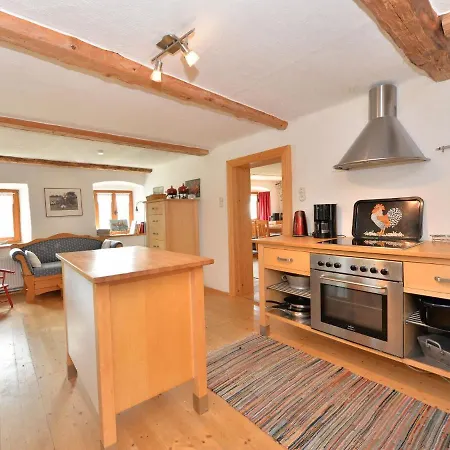 Ferienhaus, Ferienhaus Zenting