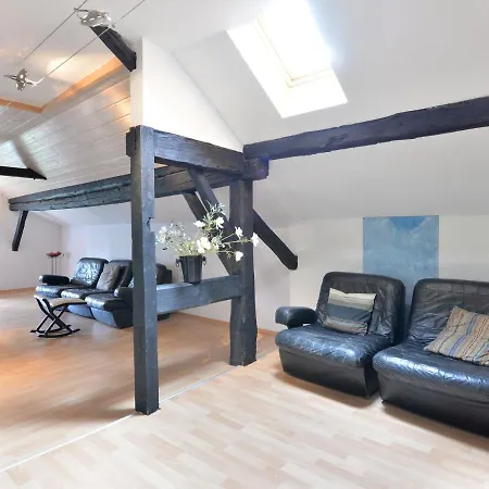 Ferienhaus, *